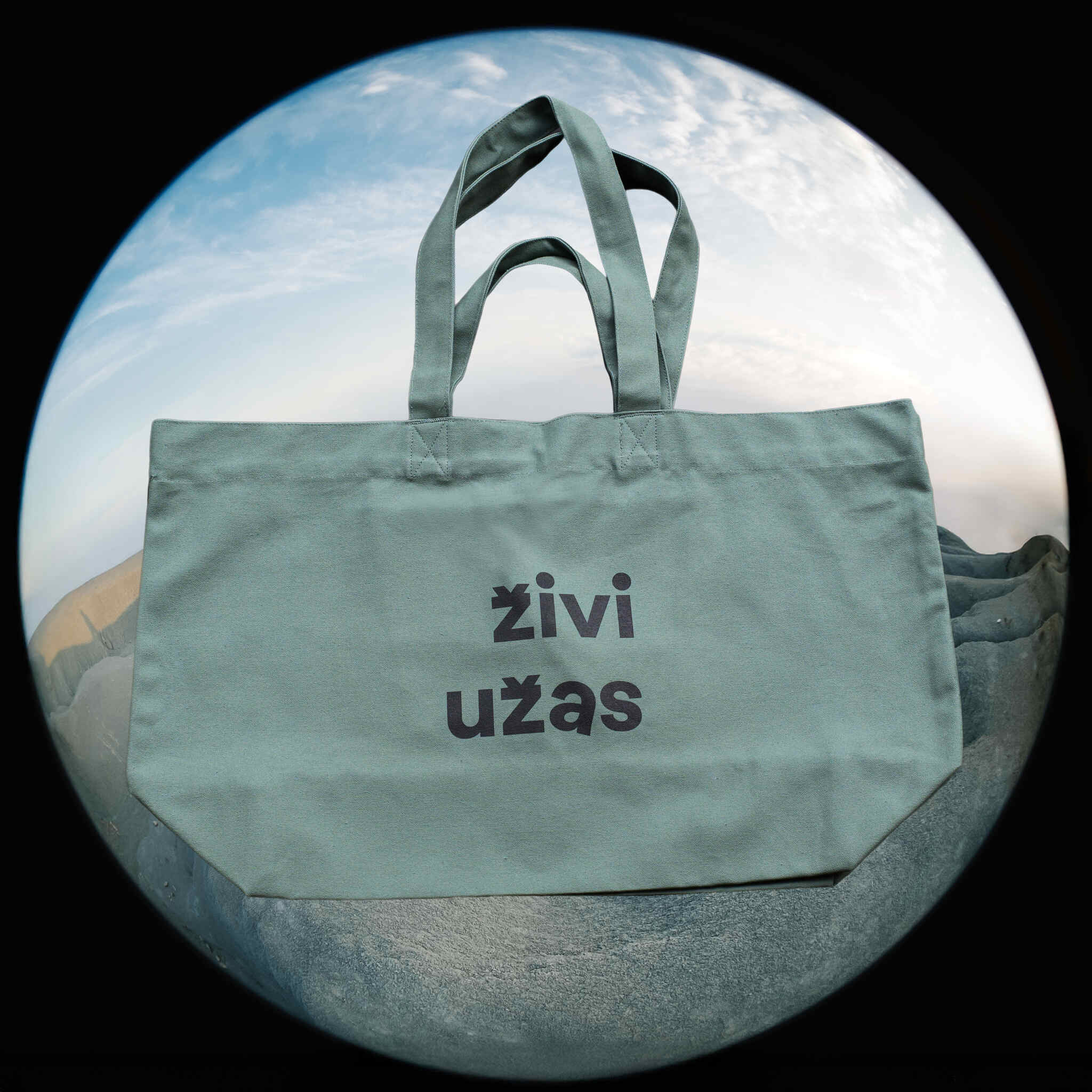 hybrid haul bag 'živi užas'
