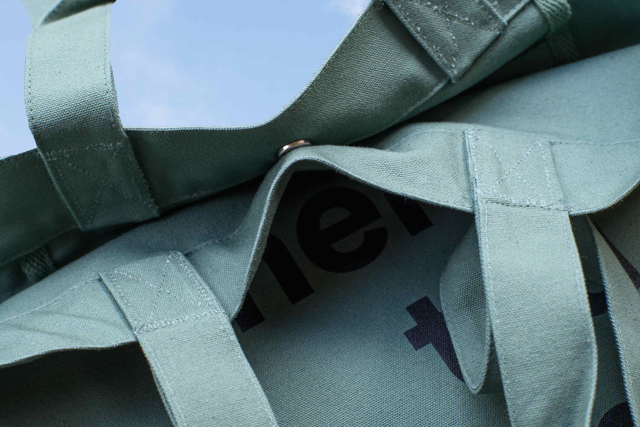 hybrid haul bag 'samnom'